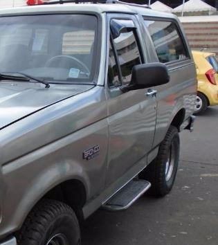 Espejo Lateral Retrovisor Ford Bronco Negro Manual C/u Nuevo