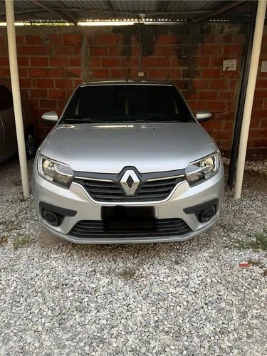 Renault Logan 1.6 Expression / Life +