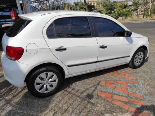 Imagem 3 de 7 de Volkswagen Gol 1.6 4p G6 Flex