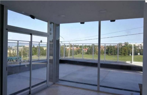 Imagen 16 de 20 de Departamento De 1 Dormitorio Con Cochera Y Balcón. Vista Al Río
