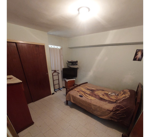 Best House Vende Amplio Apartamento En Residencias El Ferco, Los Teques.