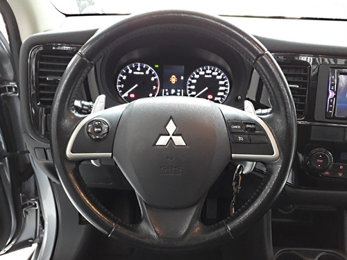 Mitsubishi Outlander 2.0 Automática Teto / Carro Barato Aqui
