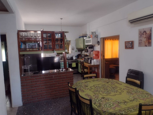 Venta Casa 4 Ambientes Moron