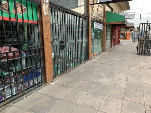 Imagen 1 de 17 de Locales Comerciales En Venta Santos Vega