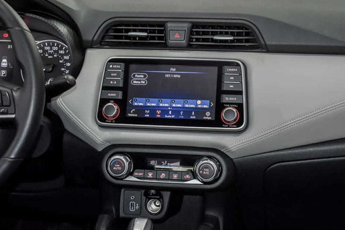 Imagem 7 de 15 de Nissan Versa 1.6 Exclusive Cvt 2021