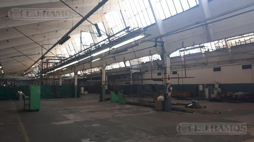 Imagen 4 de 10 de Nave Industrial - Florida Oeste