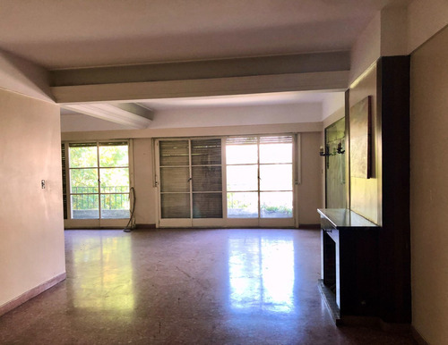 Imagen 30 de 30 de Casa Venta Barracas En Block Garaje Jardín Terraza