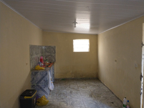 Casa Com 4 Quartos 2 Banheiros