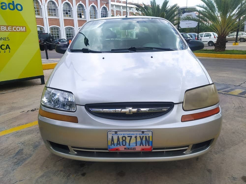 Imagen 2 de 10 de Chevrolet Aveo