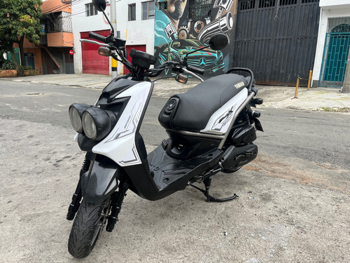 Bwis X 125 Modelo 2016 Blanca