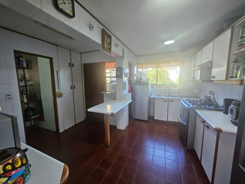 Broker Bosques 6d-5b-se- Patio- Piscina