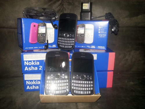 Nokia 201 Asha, 2mp, Mp3 ,semi-novo+ Carregador+fone (vivo)