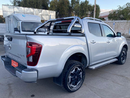 Nissan Navara D Cab Mt 4x4 2.3 2021