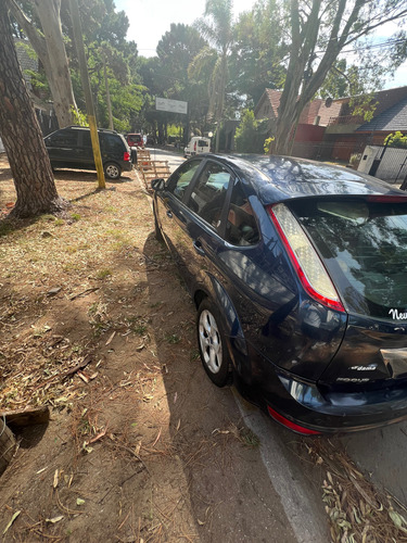 Ford Focus 2 2.0 Ghia Mt