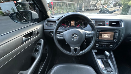 Volkswagen Jetta 2.0 Tdi Dsg At