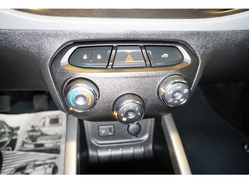 Chevrolet Onix 1.4 MPFI LT 8V FLEX 4P MANUAL