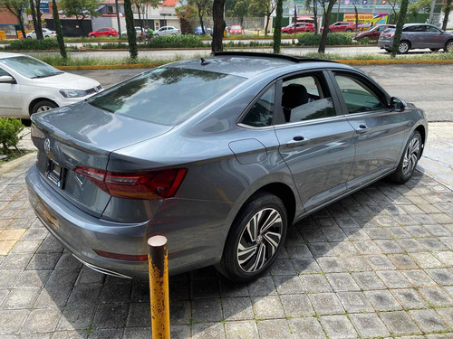 Imagen 4 de 11 de Volkswagen Jetta 2019 1.4 T Fsi Highline Tiptronic