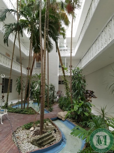 Imagem 12 de 20 de Apartamento - Ap00243 - 34723782