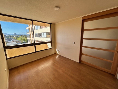 Departamento En Venta De 1d 1 B Centro. En Talca