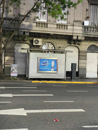 Puesto De Diarios Y Revistas - Centro De San Telmo