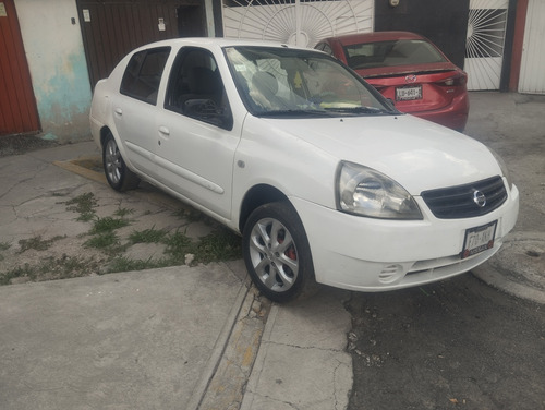 Nissan Platina 1.6 Custom Ac Mt