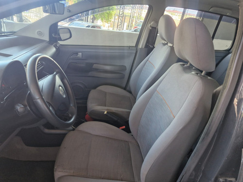 Volkswagen Fox FOX 1.6 MI TOTAL FLEX 8V 5P
