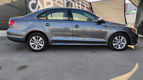 Volkswagen Jetta 2.5 Trendline L5 B A At