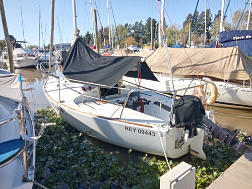 Velero J24