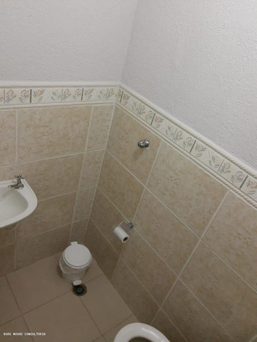 Apartamento Para Venda Em Guarulhos, Gopouva, 2 Dormitórios, 2 Banheiros, 1 Vaga - 1050_1-1536034