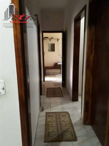 Imagem 14 de 28 de Casa Isolada À Venda Com 3 Dormitórios E Piscina No Bairro Maracanã Em Praia Grande Sp. - Rrc185