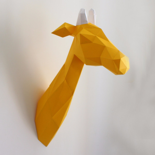 Girafa Amarela Para Decoração De Parede Feito Em Papel