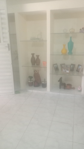 Vende Se Uma Casa 1 Quarto Banheiro  Sala Cozinha Garagem Cn