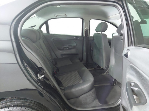 Imagem 13 de 15 de 160296 - Volkswagen Voyage 2016 Com Garantia