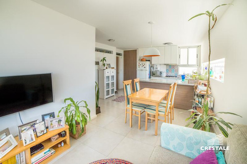 Departamento 2 Dormitorios En Venta - Rosario