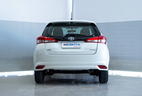Imagem 4 de 15 de Toyota Yaris 1.3 16v Flex Xl Live Manual