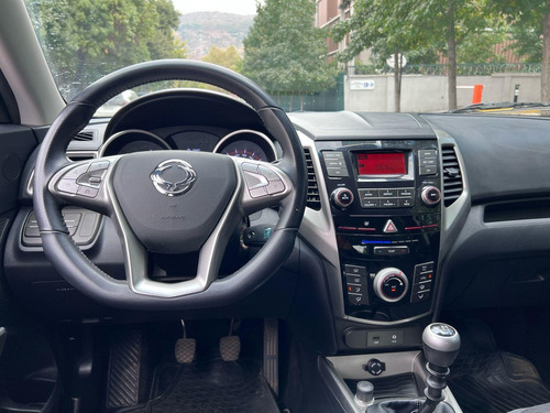 SsangYong Tivoli 4x2 Mt Std