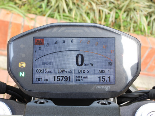 Ducati Monster 1200