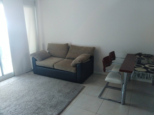 Imagen 5 de 14 de Departamento De 2 Ambientes Bolivar 2700
