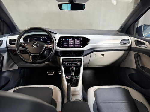 Volkswagen T-Cross 1.4 250 TSI TOTAL FLEX HIGHLINE AUTOMÁTICO