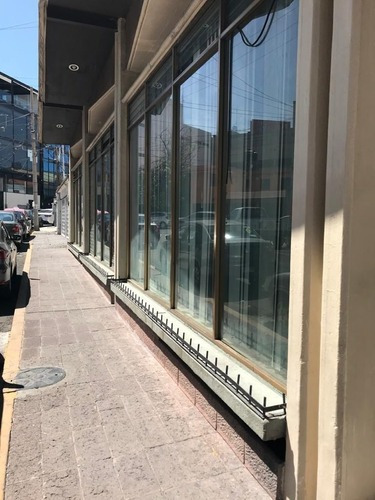 Local Comercial Frente Al Toreo.
