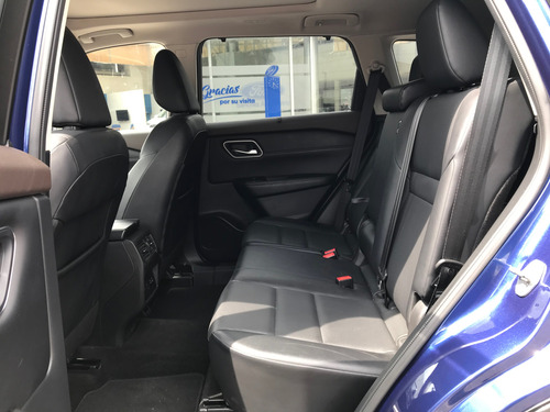 Nissan X-Trail 2.5 Platinum 2 Row Cvt