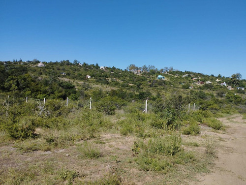 Lote De 2000 M2 En Tanti En Un Excelente Entorno