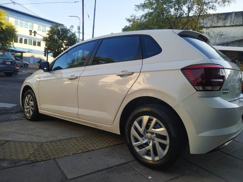 Imagen 5 de 10 de Volkswagen Polo 2018 1.6 Msi Comfortline