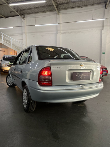 Chevrolet Corsa Classic 1.0 Life Flex Power 4p