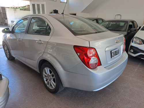 Imagen 5 de 11 de Chevrolet Sonic 2013 1.6 Lt
