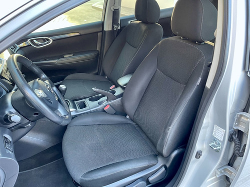 Imagen 11 de 14 de Sentra Advance 2019