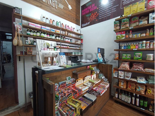 Venta De Fondo De Comercio De Dietetica En Av Rivadavia Al 6800 Flores