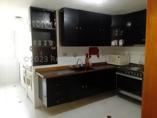 Apartamento En Venta En Prados Del Este #24-5631 Yosmil Carrero