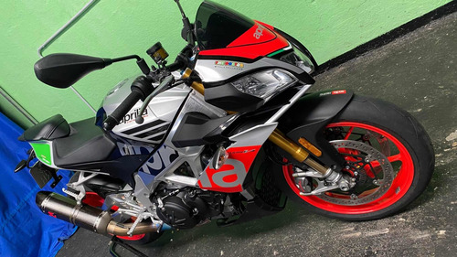 Imagen 3 de 11 de Aprilia Tuono V4 1100