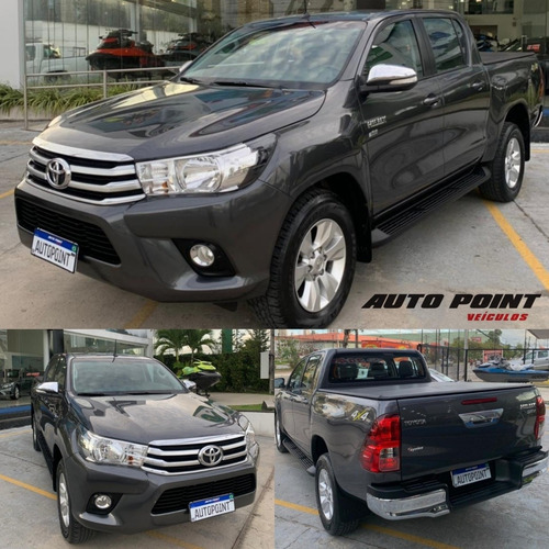 Toyota Hilux 2017 2.7 Srv Cab. Dupla 4x4 Flex Aut. 4p